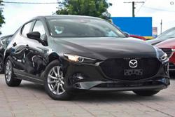 2025 Mazda 3 G20 Pure