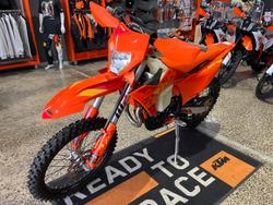 2025 KTM 450 EXC-F Six Days EXC-F Orange