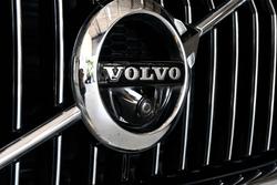 2018 Volvo XC60 D4 Inscription MY19 AWD Crystal White