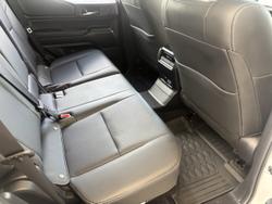 2024 Toyota Landcruiser Prado