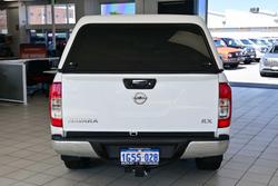2019 Nissan Navara RX