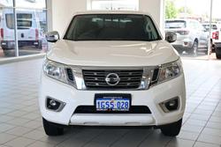 2019 Nissan Navara RX
