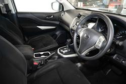 2019 Nissan Navara RX