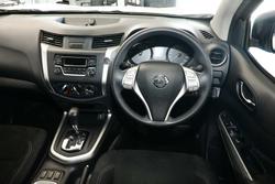 2019 Nissan Navara RX