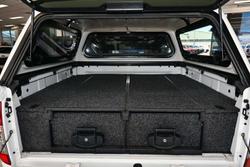 2019 Nissan Navara RX