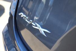 2025 Isuzu MU-X LS-T