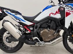 2024 Honda 2024 Honda 1100CC CRF1100A3 AFRICA TWIN ES Road