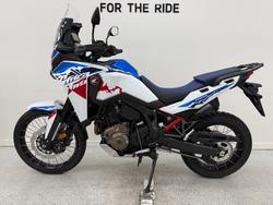 2024 Honda 2024 Honda 1100CC CRF1100A3 AFRICA TWIN ES Road