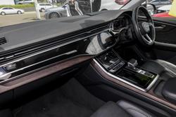 2021 Audi Q8 55 TFSI S line