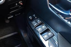 2019 Toyota Hilux SR5