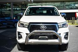2019 Toyota Hilux SR5