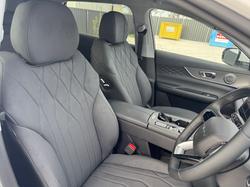 2025 Chery Tiggo 8 Super Hybrid Ultimate