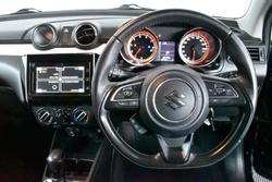 2018 Suzuki Swift GL Navigator