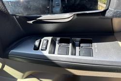 2002 Toyota Landcruiser GXL