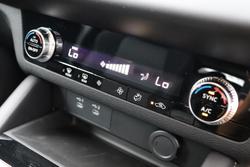 2025 Mitsubishi Outlander ES