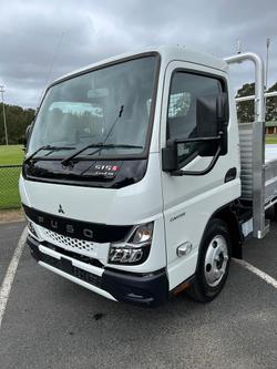 2025 Fuso Canter 515 White