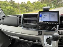 2025 Fuso Canter 515 White