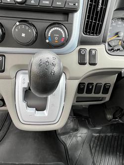 2025 Fuso Canter 515 White