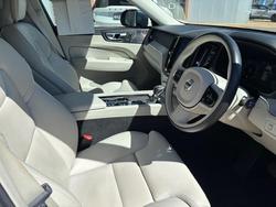 2021 Volvo XC60 T5 Inscription