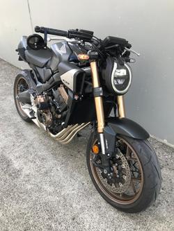 2025 Honda CB650R E-Clutch