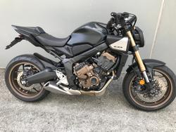 2025 Honda CB650R E-Clutch