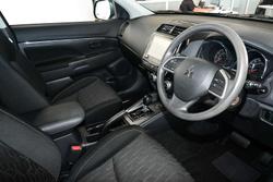 2024 Mitsubishi ASX ES