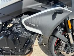 2024 CFMOTO NK ADVANCE WHITE