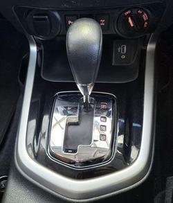 2020 Nissan Navara N-TREK