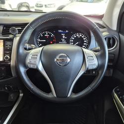 2020 Nissan Navara N-TREK