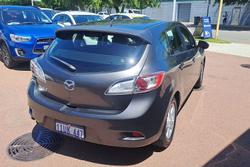 2011 Mazda 3 Maxx