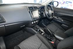 2025 Mitsubishi ASX LS