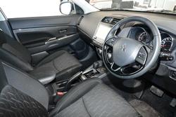 2025 Mitsubishi ASX LS