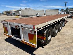 2011 Howard Porter Tri Axle 44'6". Extendable To 21.4M