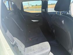 2021 Nissan Navara ST-X