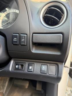 2021 Nissan Navara ST-X