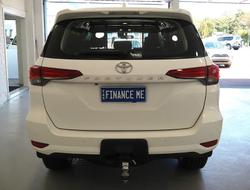 2022 Toyota Fortuner GX