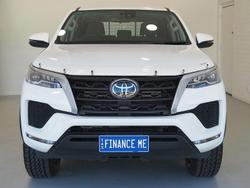 2022 Toyota Fortuner GX
