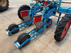 2010 Monosem MS Vegetable Planter