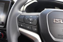 2025 Isuzu D-MAX SX