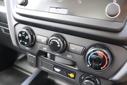 2025 Isuzu D-MAX SX