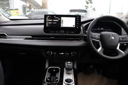 2025 Mitsubishi Outlander Aspire