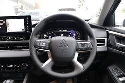 2025 Mitsubishi Outlander Aspire