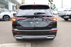 2025 Mitsubishi Outlander Aspire