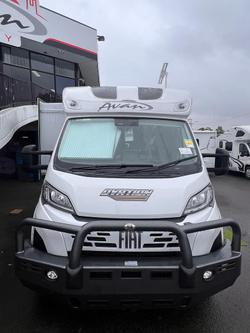 2025 Avan Ovation M11