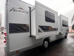 2025 Avan Ovation M11