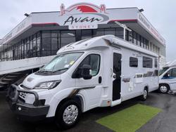 2025 Avan Ovation M11