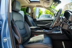 2023 LDV D90 Executive