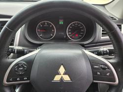 2015 Mitsubishi Triton GLS