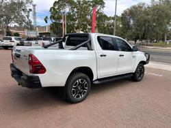 2025 Toyota Hilux SR5 48V GUN126R 4X4 Dual Range Frosted White