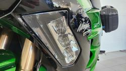 2018 Kawasaki Ninja H2 SX SE (ZX10002B) Ninja H2 Green